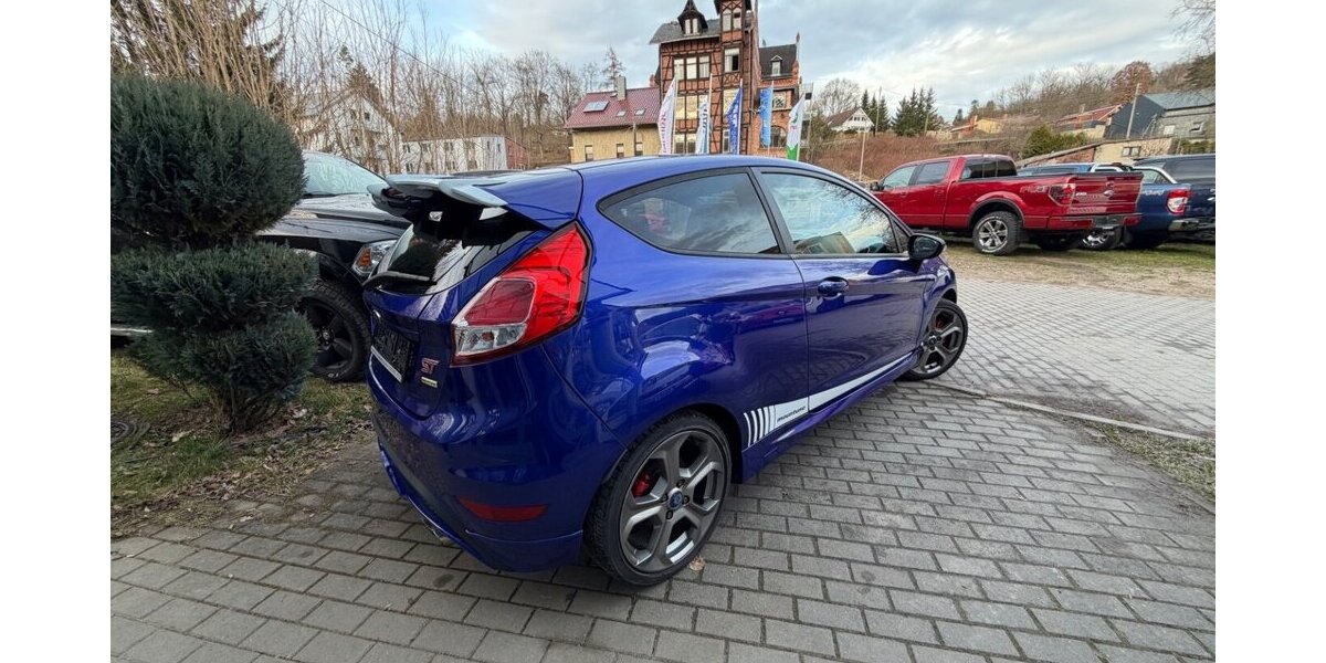 Ford Fiesta ST 1.6 