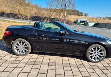 Mercedes-Benz SLK 200 92.500 km 15.500 &euro; Stadtilm 99326