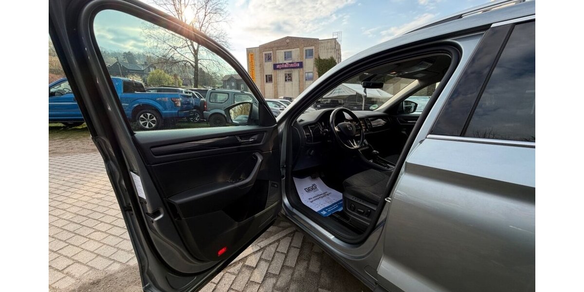 Skoda Kodiaq DSG 4+4 AHK SITZHEIZUNG 134.700 km 18.999 &euro; Rudolstadt 07407