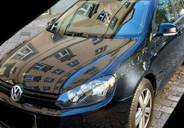 VW Golf 61.500 km 12.899 &euro; Erfurt 99085