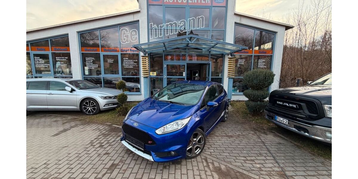 Ford Fiesta 166.000 km 8.500 &euro; Rudolstadt 07407
