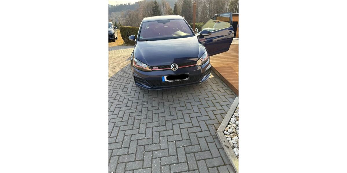 VW Golf 93.000 km 18.700 &euro; Weimar 99423