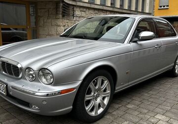 Jaguar XJ8 169.000 km 18.250 &euro; Erfurt 99084